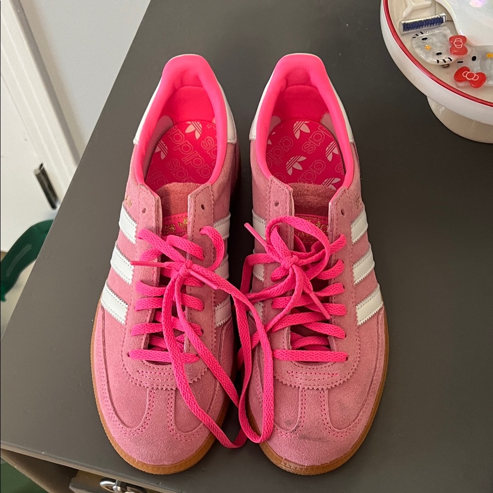 Pink Adidas Spezial